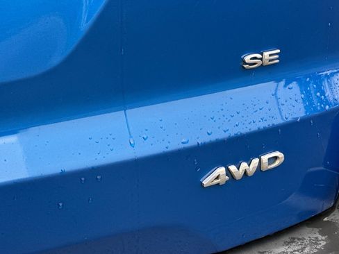 Used 2018 Ford EcoSport SE w/ SE Convenience Package image 28