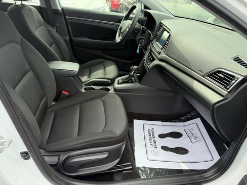 Used 2018 Hyundai Elantra SEL image 17