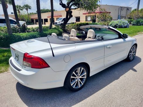 Used 2013 Volvo C70 T5 FWD image 14