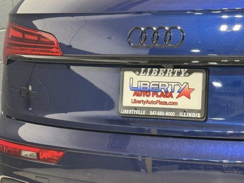 Used 2025 Audi Q5 2.0T Premium image 18