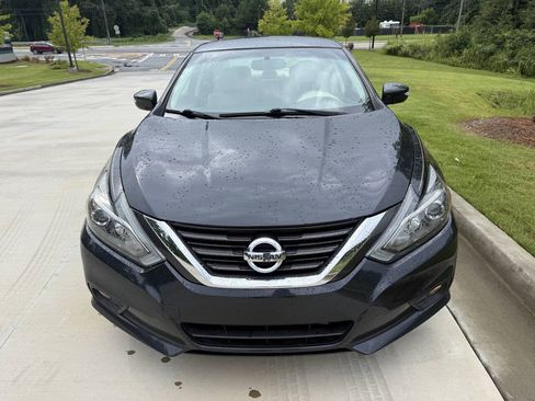 Used 2016 Nissan Altima 3.5 SL FWD image 6