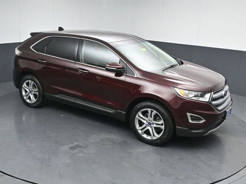 Certified 2017 Ford Edge Titanium w/ Technology Package image 44