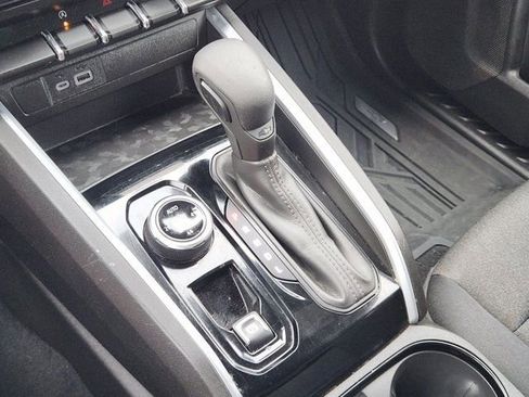 Used 2024 Chevrolet Colorado Trail Boss image 22