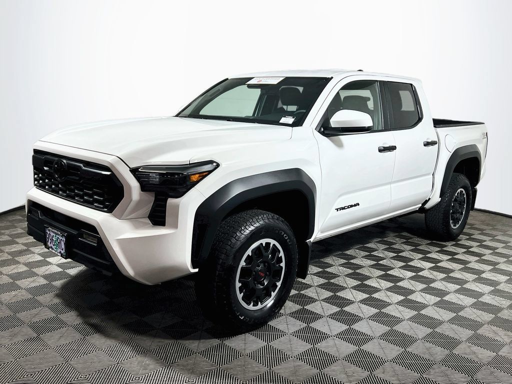 Certified 2026 Toyota Tacoma TRD Off-Road AWD/4WD image 3