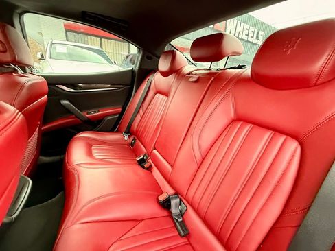 Used 2015 Maserati Ghibli S Q4 image 29