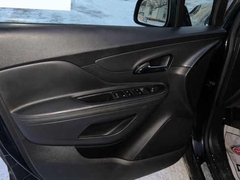 Used 2020 Buick Encore Preferred image 14