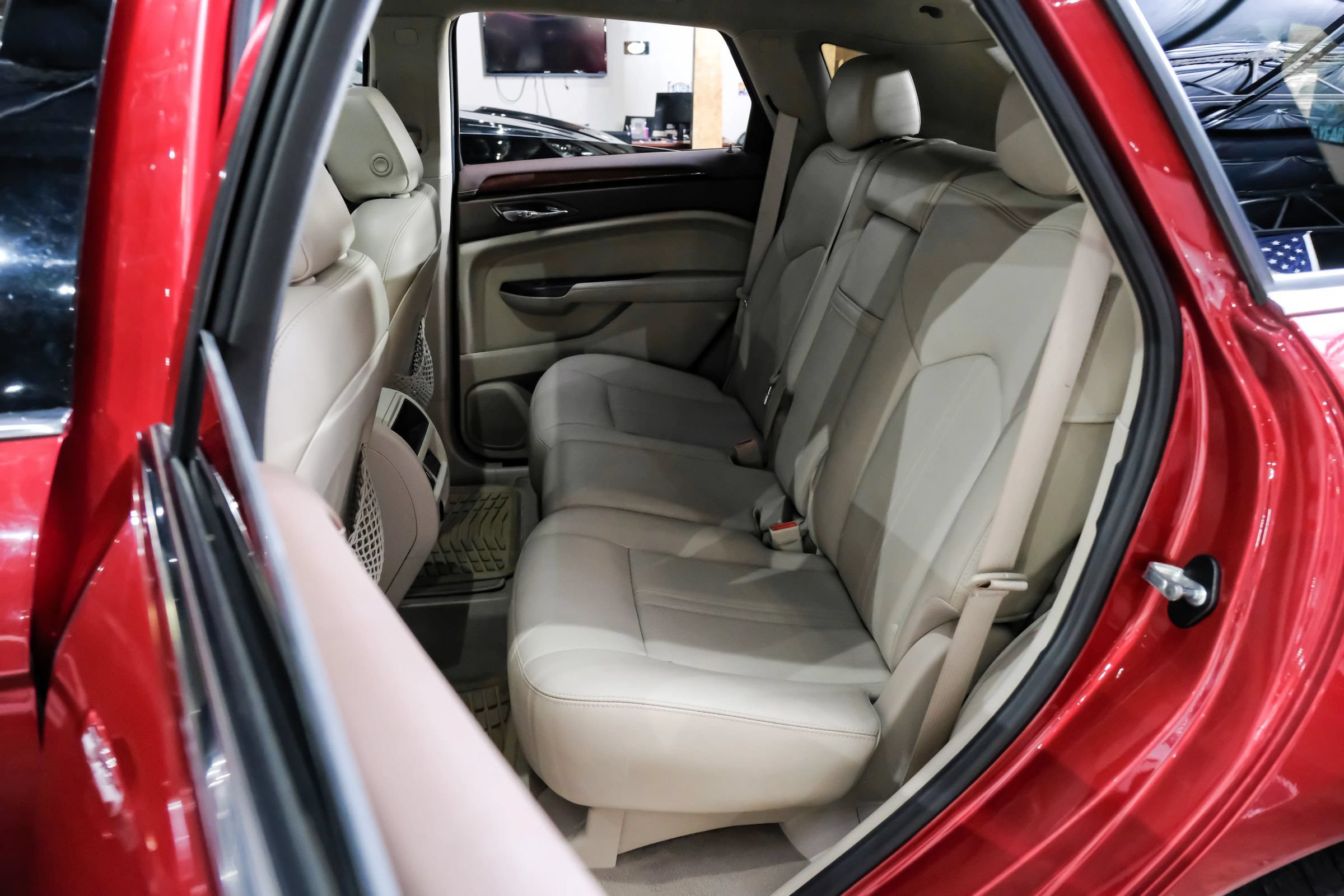 Used 2016 Cadillac SRX Luxury FWD image 44