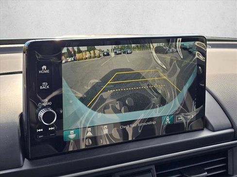 New 2025 Honda Pilot EX-L image 14