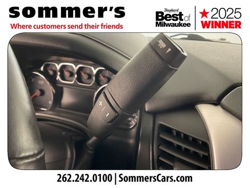 Used 2015 GMC Yukon SLT w/ HD Trailering Package AWD/4WD image 21