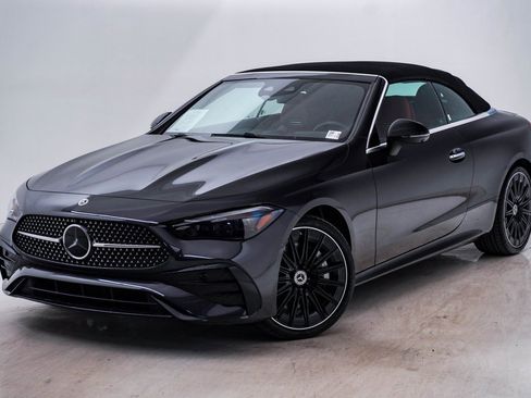 Used 2024 Mercedes-Benz CLE 450 4MATIC Cabriolet image 8