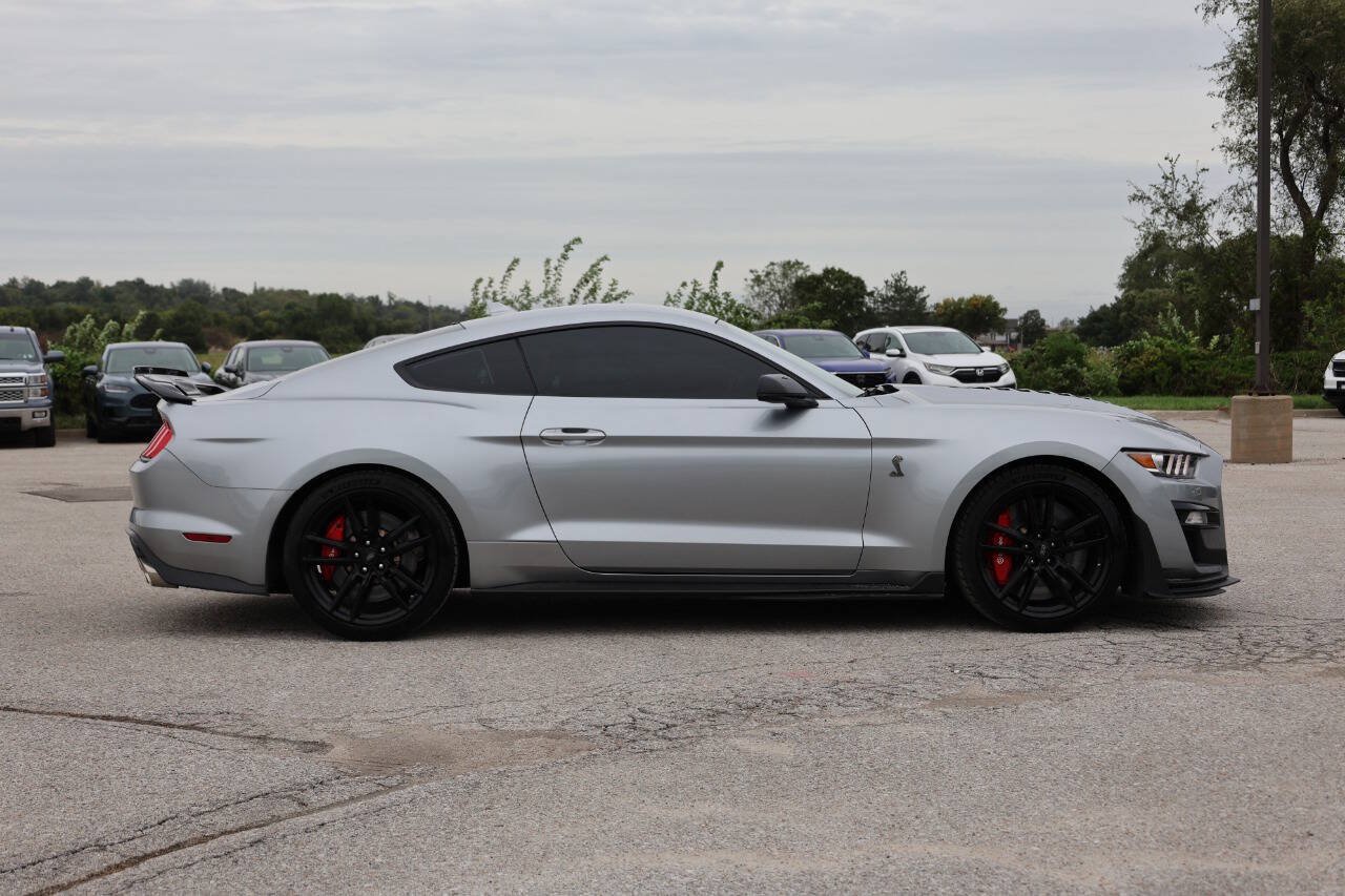 Used 2021 Ford Mustang Shelby GT500 w/ Technology Package RWD image 7