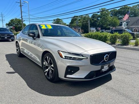 Certified 2023 Volvo S60 B5 Plus w/ Climate Package AWD/4WD image 6