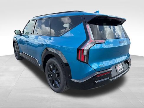 New 2026 Kia EV9 Land w/ Nightfall Edition Package AWD/4WD image 5