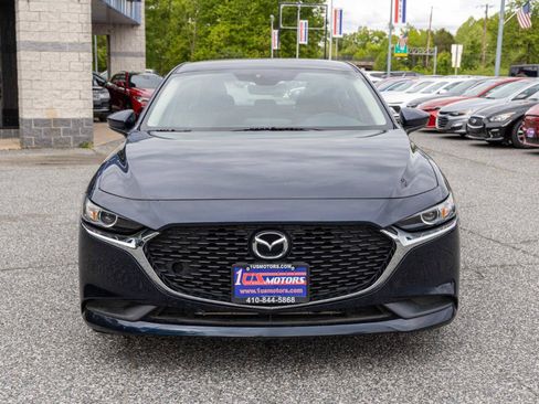 Used 2019 MAZDA MAZDA3 Sedan FWD image 2