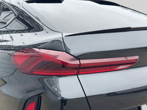 Used 2022 BMW X6 M w/ Competition Package image 27