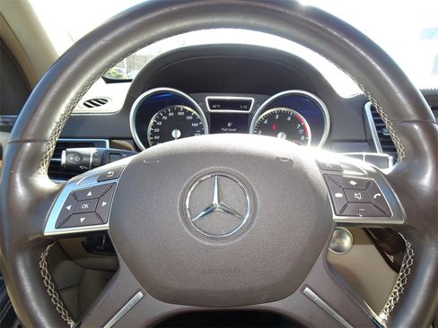 Used 2016 Mercedes-Benz GL 450 4MATIC image 14