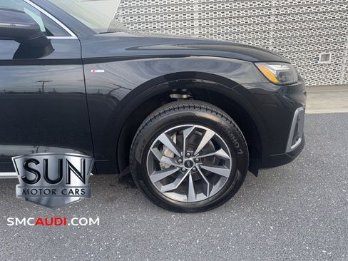 Certified 2025 Audi Q5 2.0T Premium Plus w/ Premium Plus Package image 3