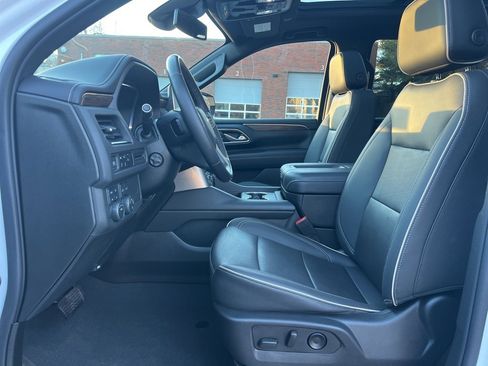 Used 2023 Chevrolet Tahoe Premier image 13