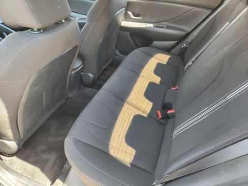 Used 2023 Hyundai Elantra SEL w/ Cargo Package image 20