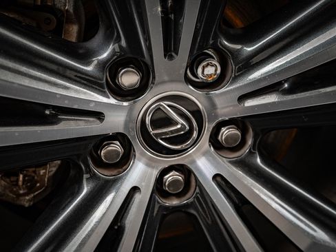 Certified 2022 Lexus RX 350 FWD w/ Premium Package image 8