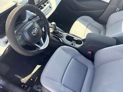 Used 2026 Toyota Corolla SE FWD image 9