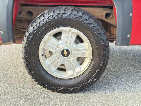 Used 2012 Chevrolet Silverado 1500 LT w/ All-Star Edition AWD/4WD image 32