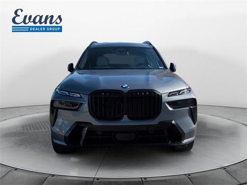 Certified 2023 BMW X7 xDrive40i w/ Executive Package image 8