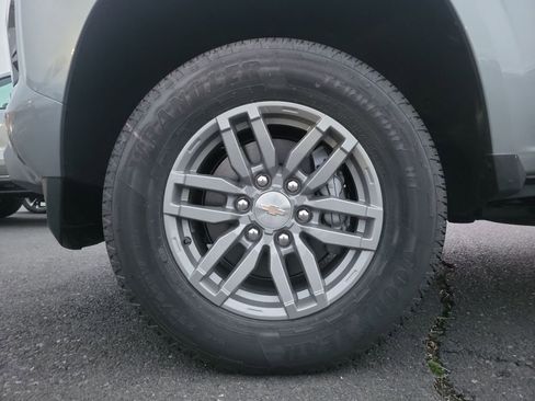 New 2025 Chevrolet Colorado LT w/ LT Convenience Package image 19