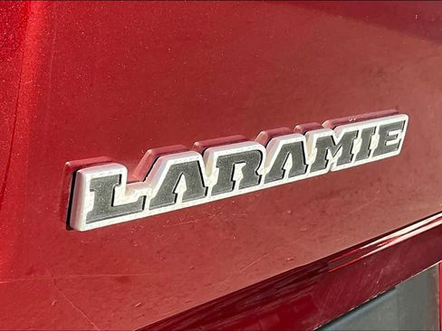 Used 2019 RAM 1500 Laramie image 8