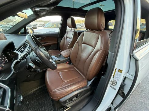 Used 2017 Audi Q7 3.0T Premium Plus w/ Premium Plus Package image 20