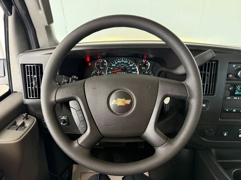 New 2025 Chevrolet Express 3500 w/ Driver Convenience Package image 17