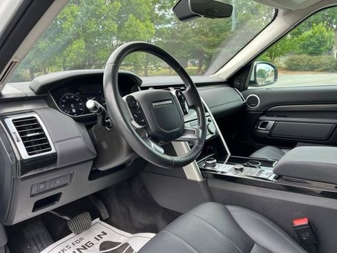Used 2019 Land Rover Discovery HSE AWD/4WD image 11