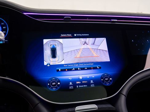 Used 2023 Mercedes-Benz EQS 580 4MATIC SUV image 26