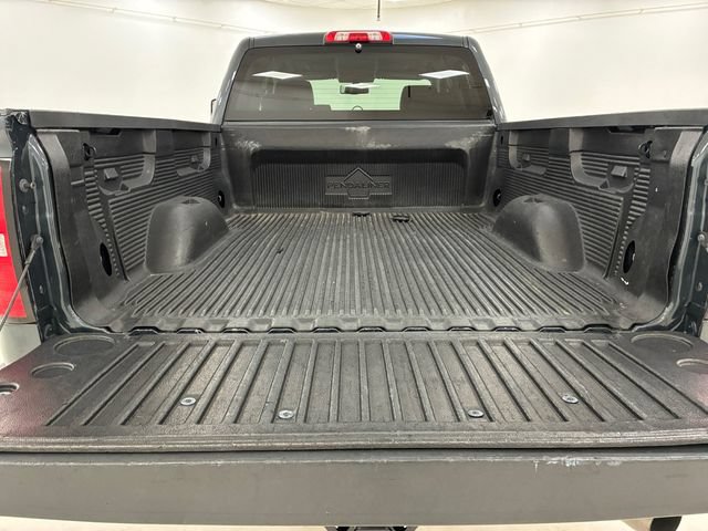 Used 2018 GMC Sierra 2500 SLT AWD/4WD image 17