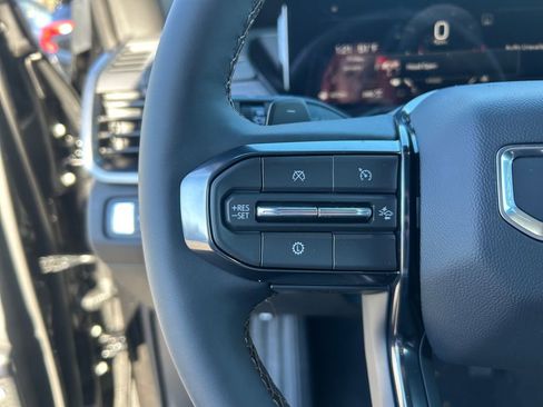 New 2026 GMC Acadia AT4 image 17