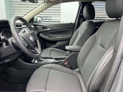 Used 2023 Buick Encore GX Preferred w/ Cold Weather Comfort Package image 17