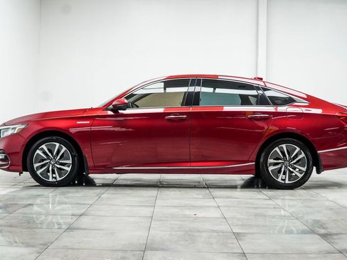 Used 2018 Honda Accord Touring image 10