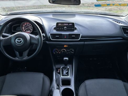 Used 2015 MAZDA MAZDA3 i SV image 23