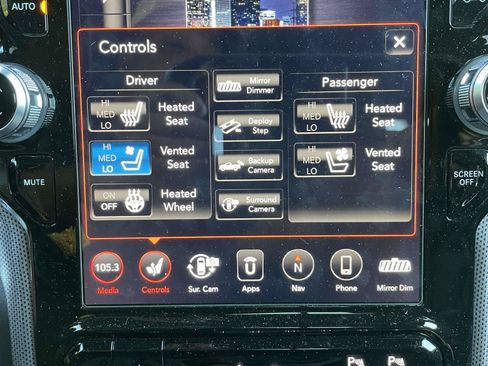 Used 2019 RAM 1500 Limited AWD/4WD image 30