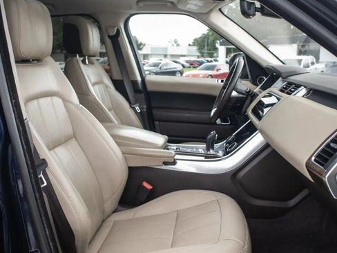 Used 2019 Land Rover Range Rover Sport HSE AWD/4WD image 21