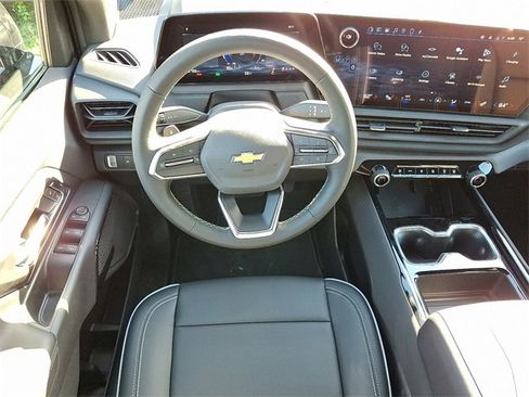 New 2026 Chevrolet Silverado EV LT image 7