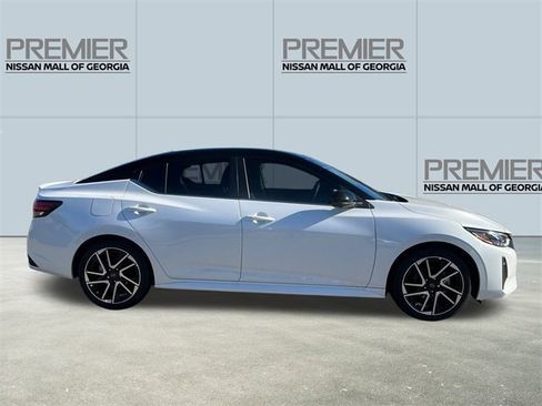 New 2025 Nissan Sentra SR w/ SR Premium Package image 4