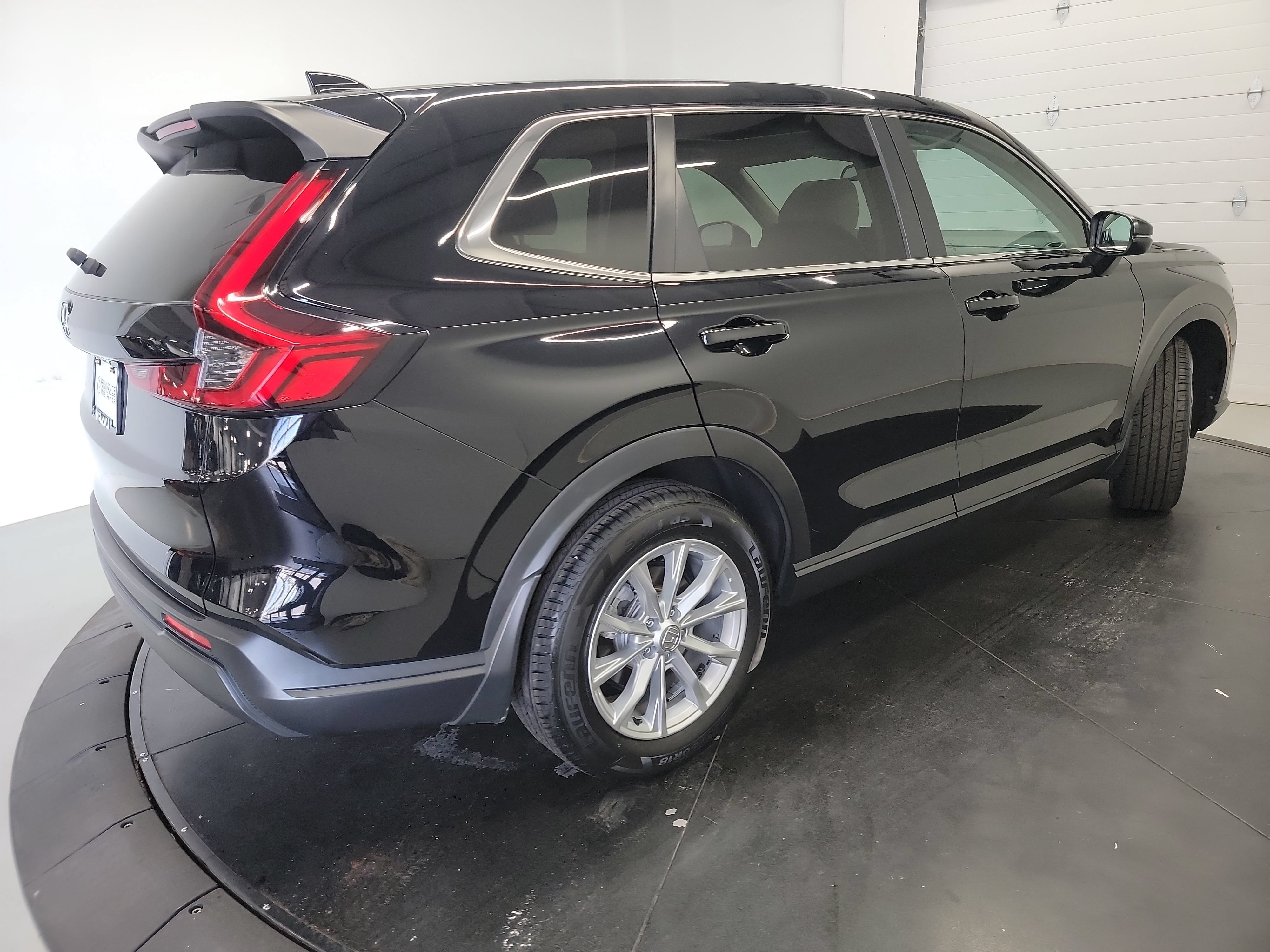 Used 2024 Honda CR-V EX image 9