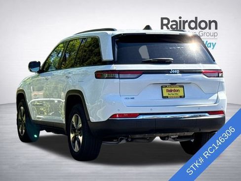Used 2024 Jeep Grand Cherokee Limited 4xe AWD/4WD image 4