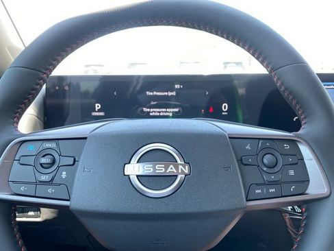 New 2026 Nissan Sentra SR w/ SR Premium Package FWD image 14