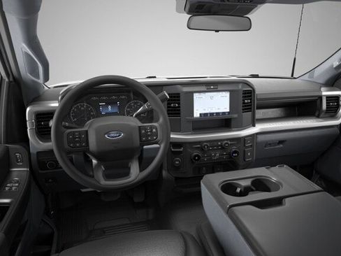 New 2026 Ford F250 XL w/ F-250 >10K GVWR Package RWD image 7