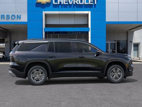 New 2026 Chevrolet Traverse LT image 5