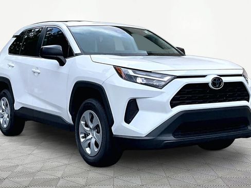 Certified 2023 Toyota RAV4 LE FWD image 3