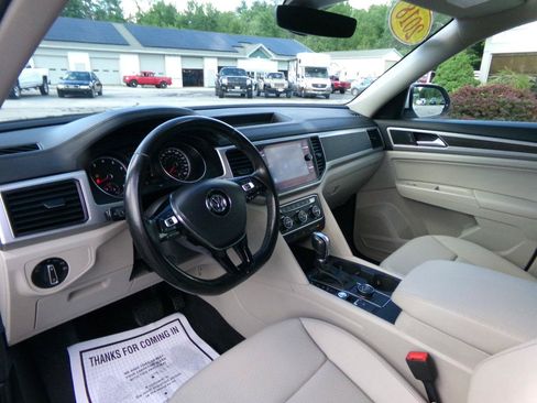 Used 2018 Volkswagen Atlas SE AWD/4WD image 11