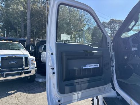 New 2026 Ford F750 2WD Regular Cab Super Duty image 19